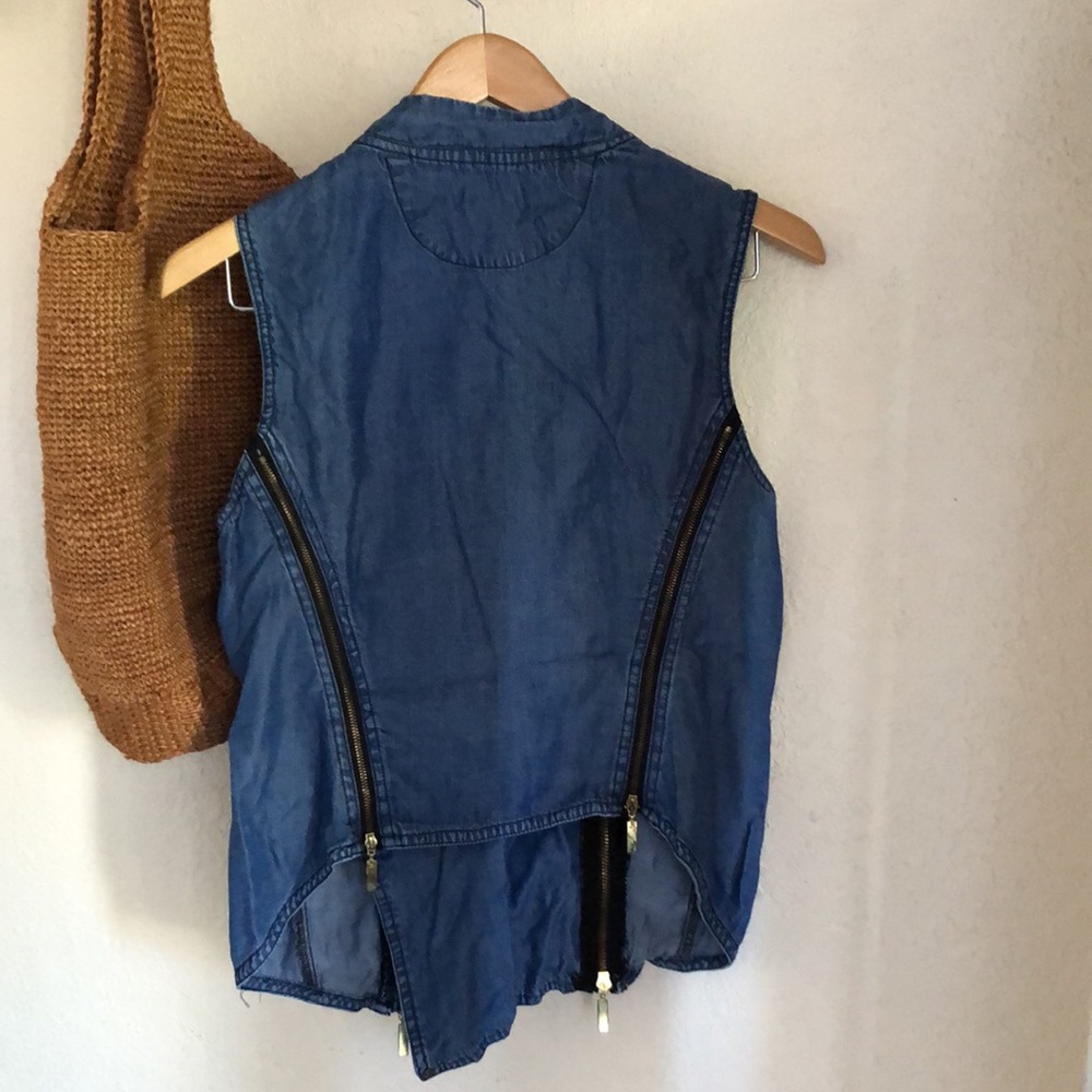 Y2K Cache Zipper Vest - Picture 11 of 12